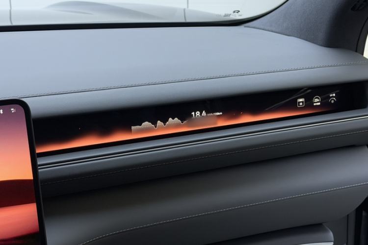Used Nio ES8 2026 Model 6-seat Executive Signature Edition Interior 2