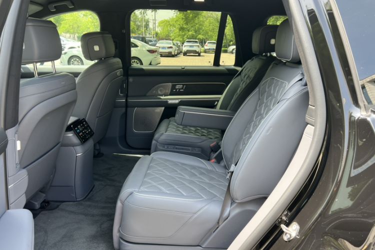 Used Nio ES8 2026 Model 6-seat Executive Luxury Edition Interior 2