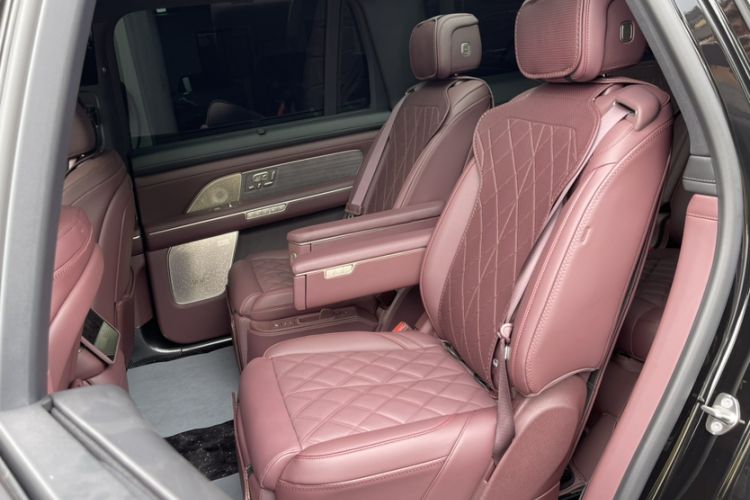 Used Nio ES8 2026 Model 6-seat Executive Signature Edition Interior 3