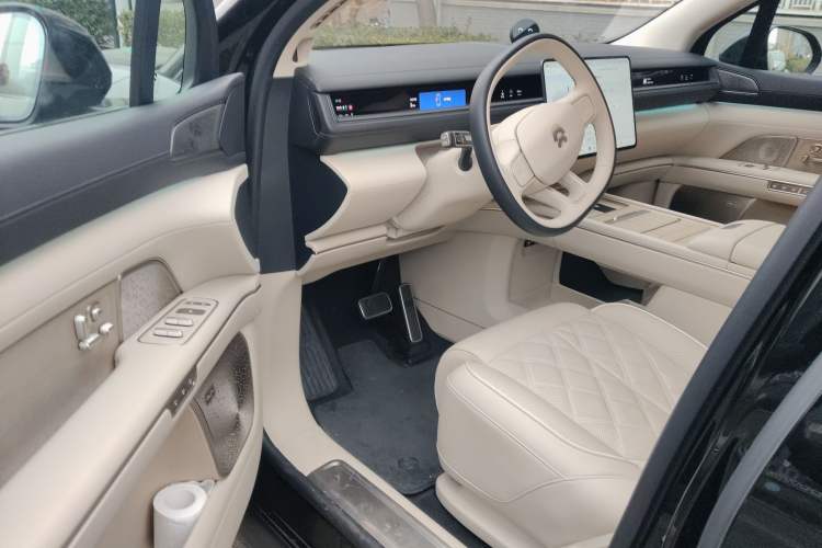 Used Nio ES8 2026 Model 7-seat Executive Luxury Edition Interior 3