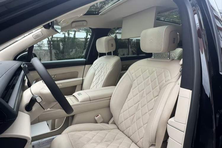 Used Nio ES8 2026 Model 6-seat Executive Luxury Edition Interior 3