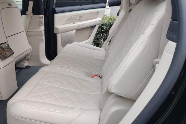 Used Nio ES8 2026 Model 7-seat Executive Luxury Edition Interior 4
