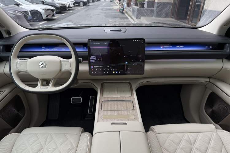 Used Nio ES8 2026 Model 6-seat Executive Luxury Edition Interior 4
