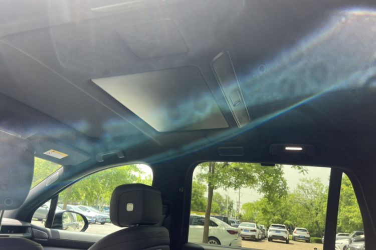 Used Nio ES8 2026 Model 6-seat Executive Luxury Edition Interior 4