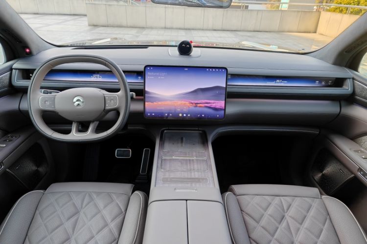 Used Nio ES8 2026 Model 6-seat Executive Luxury Edition Interior 5