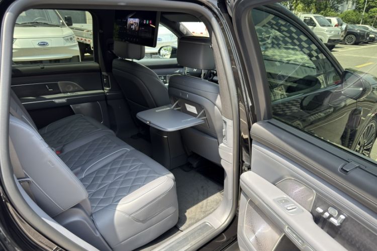 Used Nio ES8 2026 Model 7-seat Executive Luxury Edition Interior 5
