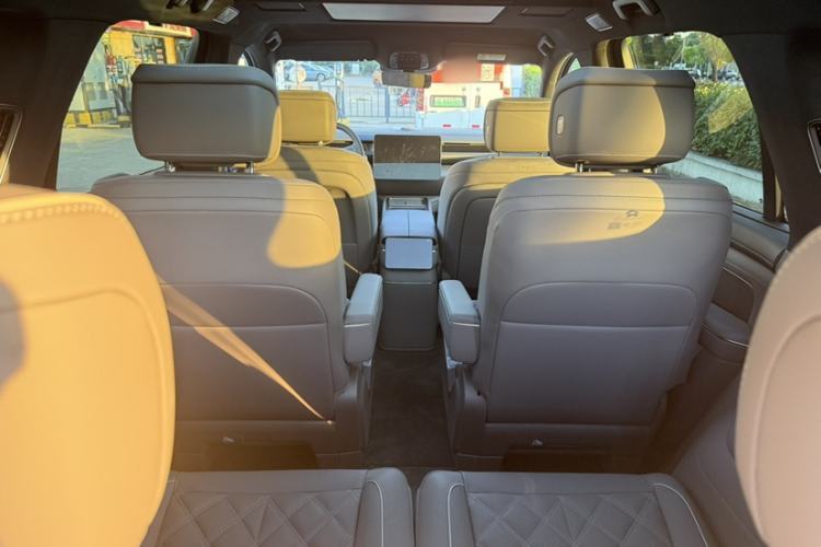 Used Nio ES8 2026 Model 6-seat Executive Luxury Edition Interior 5