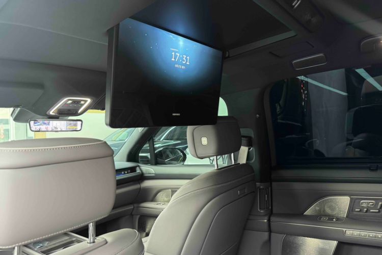 Used Nio ES8 2026 Model 6-seat Executive Signature Edition Interior 8