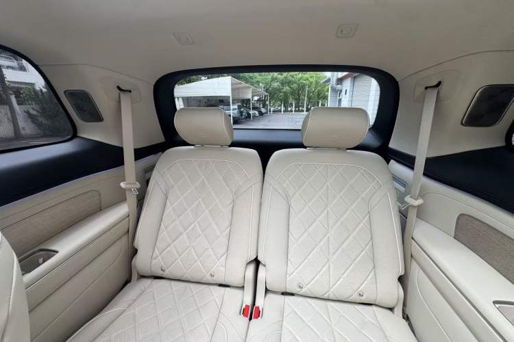 Used Nio ES8 2026 Model 6-seat Executive Luxury Edition Interior 9
