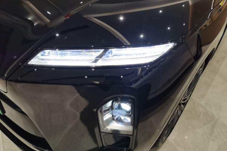 Used Nio ES8 2026 Model 6-seat Executive Signature Edition Left Front Headlight