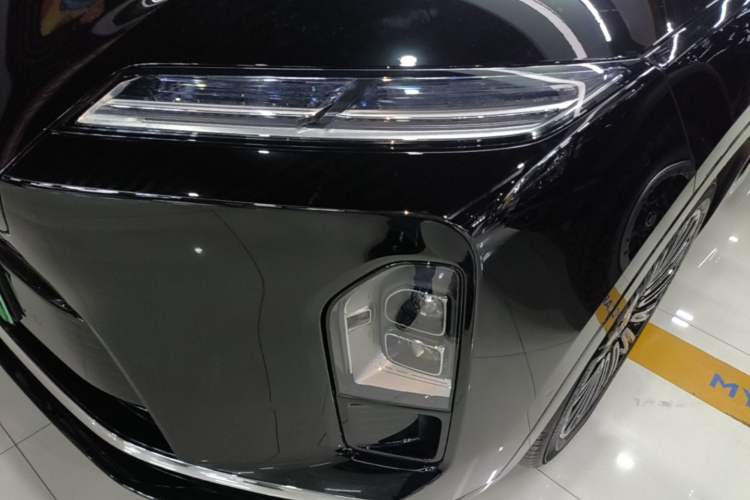 Used Nio ES8 2026 Model 6-seat Executive Luxury Edition Left Front Headlight