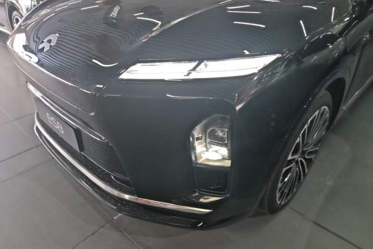 Used Nio ES8 2026 Model 6-seat Executive Signature Edition Left Front Headlight
