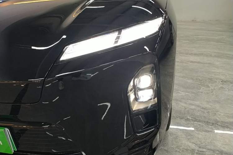 Used Nio ES8 2026 Model 6-seat Executive Signature Edition Left Front Headlight
