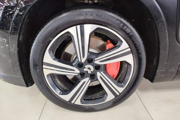 Used Nio ES8 2026 Model 6-seat Executive Luxury Edition Left Front Wheel Hub