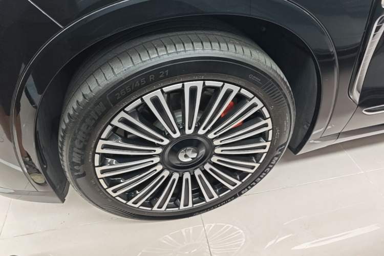 Used Nio ES8 2026 Model 6-seat Executive Luxury Edition Left Front Wheel Hub