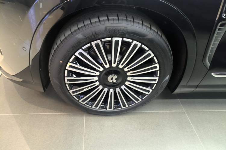 Used Nio ES8 2026 Model 6-seat Executive Luxury Edition Left Front Wheel Hub