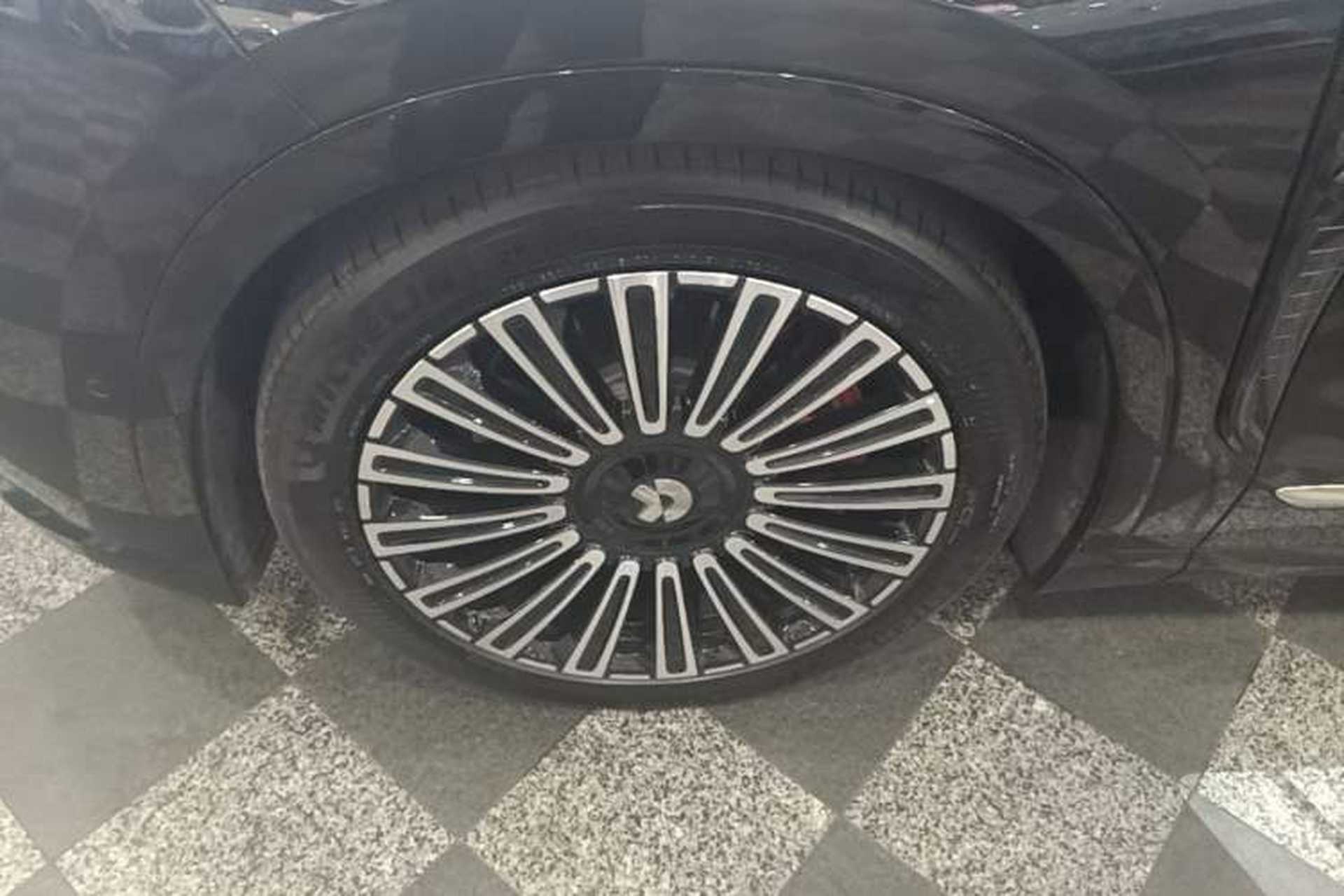 Used Nio ES8 2026 Model 7-seat Executive Luxury Edition Left Front Wheel Hub