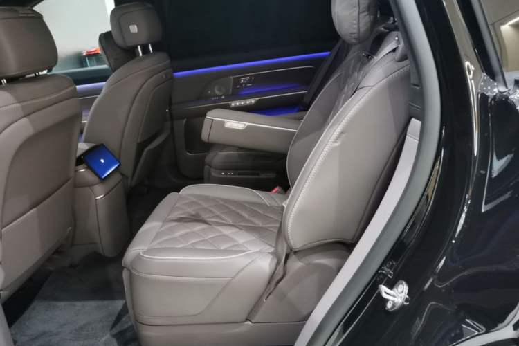 Used Nio ES8 2026 Model 6-seat Executive Signature Edition Left Rear Seat