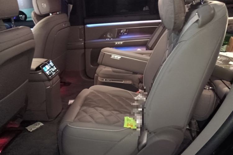 Used Nio ES8 2026 Model 6-seat Executive Luxury Edition Left Rear Seat