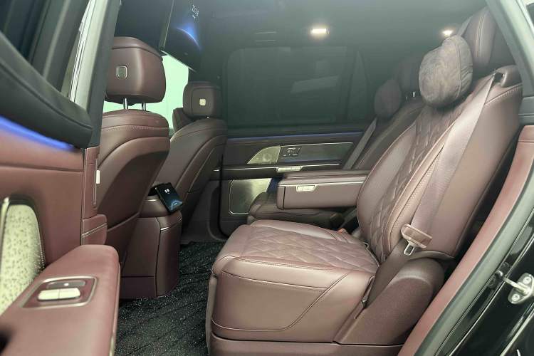 Used Nio ES8 2026 Model 6-seat Executive Signature Edition Left Rear Seat