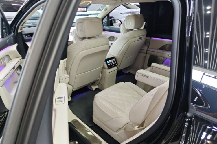 Used Nio ES8 2026 Model 6-seat Executive Signature Edition Left Rear Seat