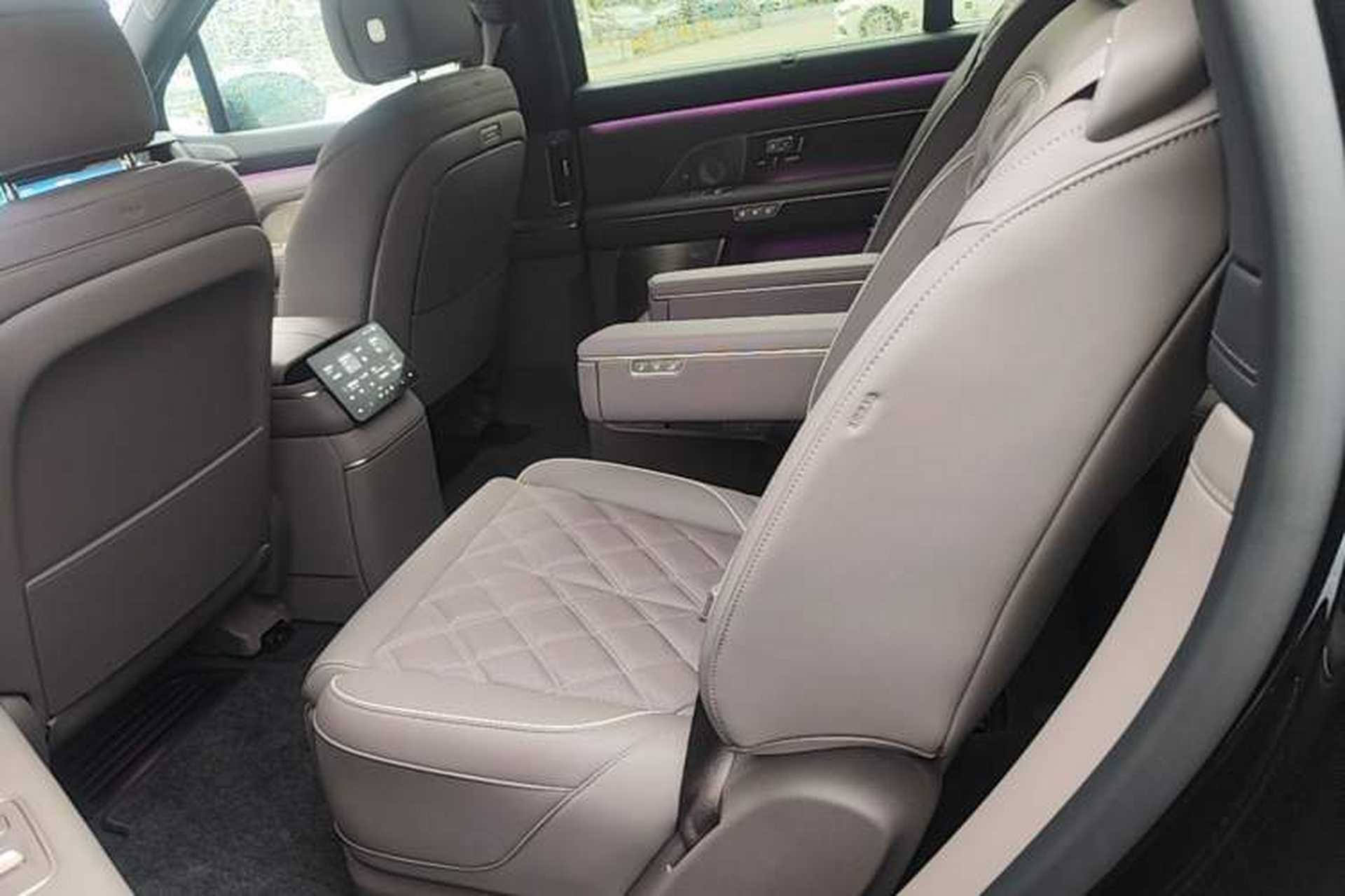 Used Nio ES8 2026 Model 6-seat Executive Luxury Edition Left Rear Seat