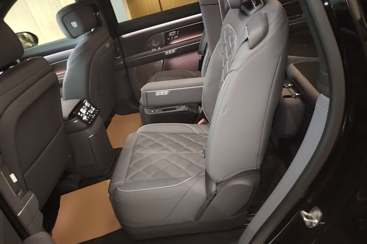 Used Nio ES8 2026 Model 6-seat Executive Luxury Edition Left Rear Seat