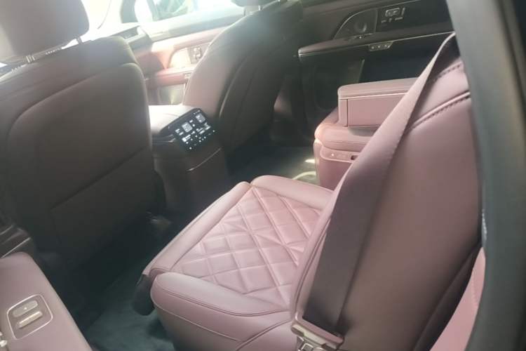 Used Nio ES8 2026 Model 6-seat Executive Luxury Edition Left Rear Seat