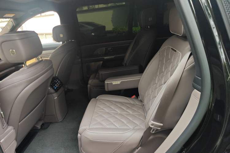 Used Nio ES8 2026 Model 6-seat Executive Signature Edition Left Rear Seat