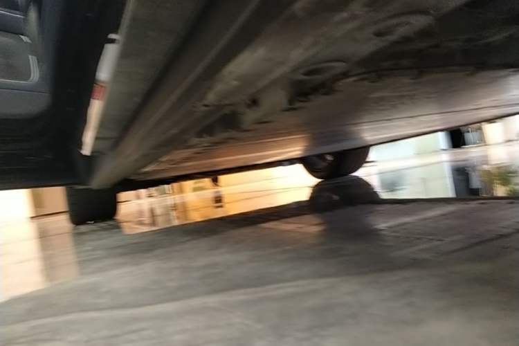 Used Nio ES8 2026 Model 6-seat Executive Signature Edition Left Side Sill