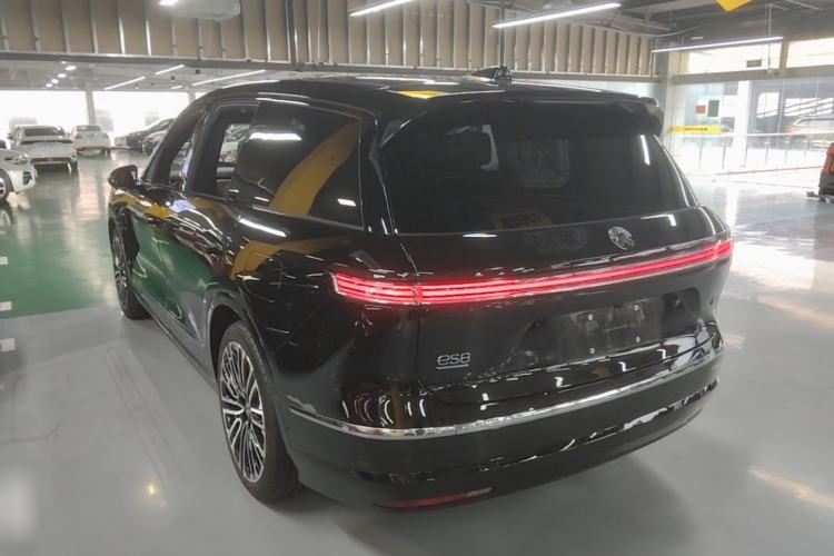 Used Nio ES8 2026 Model 6-seat Executive Signature Edition Rear Left 45 Deg