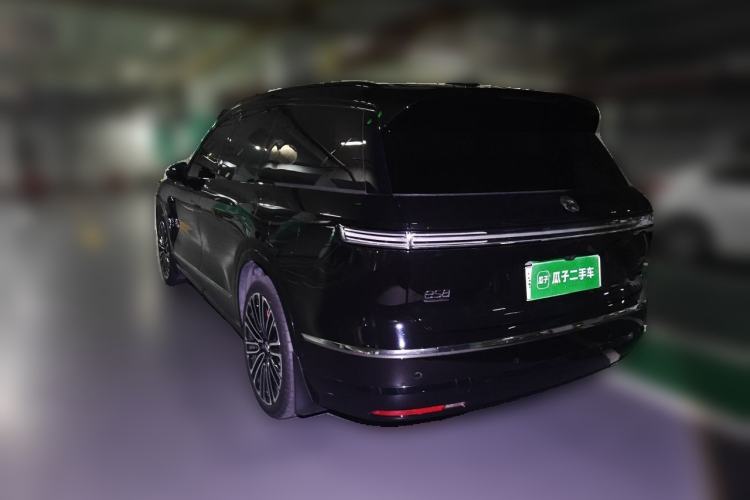 Used Nio ES8 2026 Model 6-seat Executive Signature Edition Rear Left 45 Deg