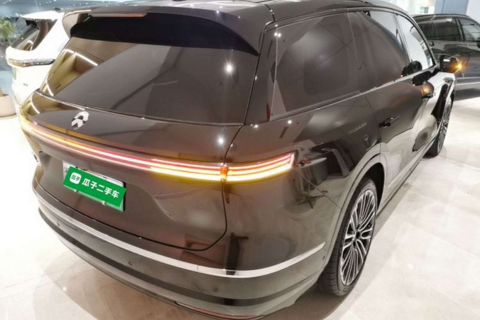 Used Nio ES8 2026 Model 6-seat Executive Signature Edition Rear Right 45 Deg