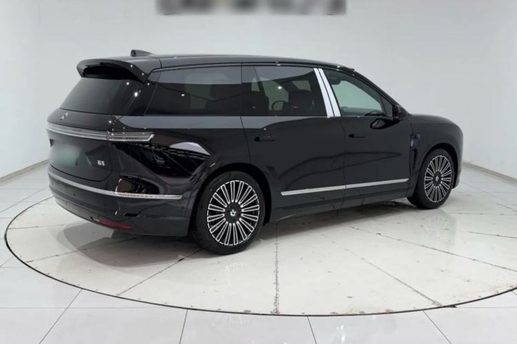 Used Nio ES8 2026 Model 6-seat Executive Luxury Edition Rear Right 45 Deg