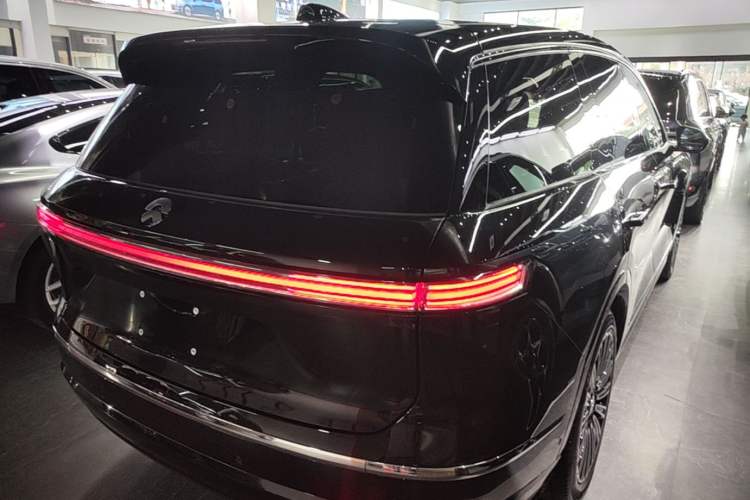 Used Nio ES8 2026 Model 7-seat Executive Luxury Edition Rear Right 45 Deg