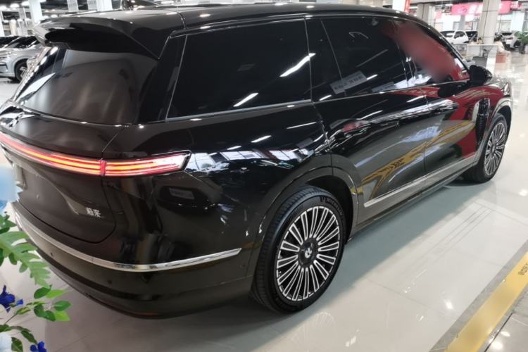 Used Nio ES8 2026 Model 6-seat Executive Luxury Edition Rear Right 45 Deg