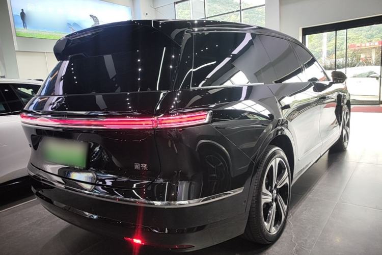 Used Nio ES8 2026 Model 6-seat Executive Luxury Edition Rear Right 45 Deg