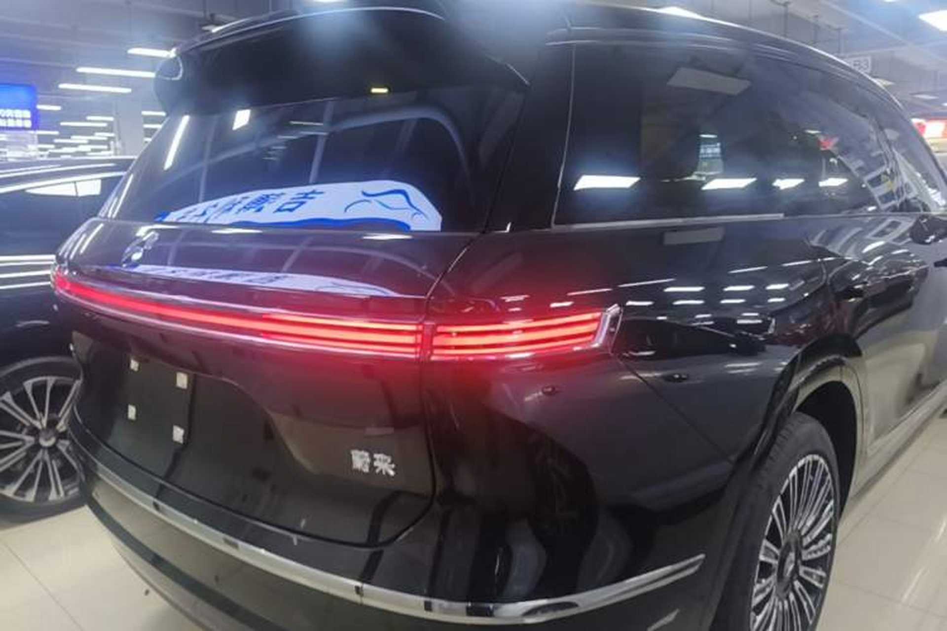 Used Nio ES8 2026 Model 6-seat Executive Luxury Edition Rear Right 45 Deg