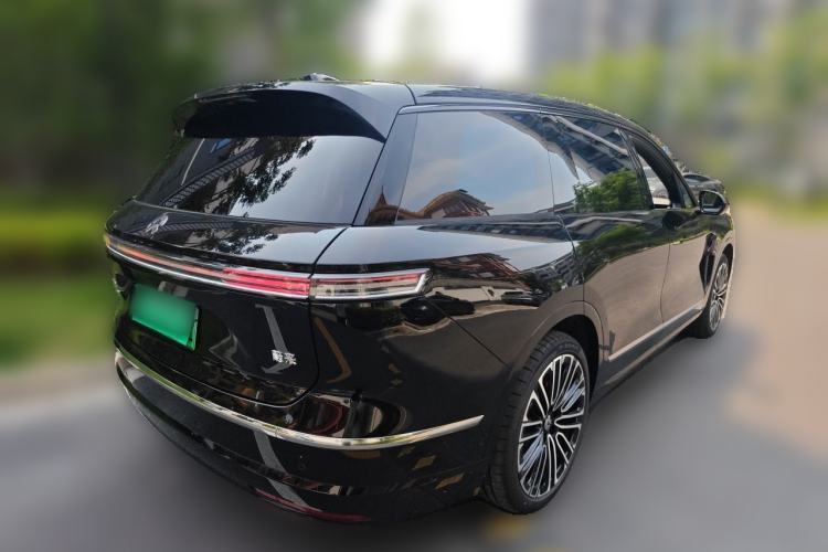 Used Nio ES8 2026 Model 6-seat Executive Signature Edition Rear Right 45 Deg