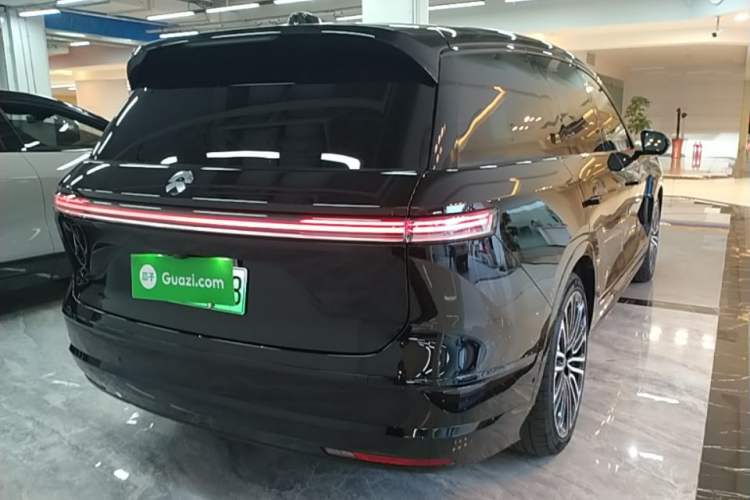 Used Nio ES8 2026 Model 6-seat Executive Signature Edition Rear Right 45 Deg