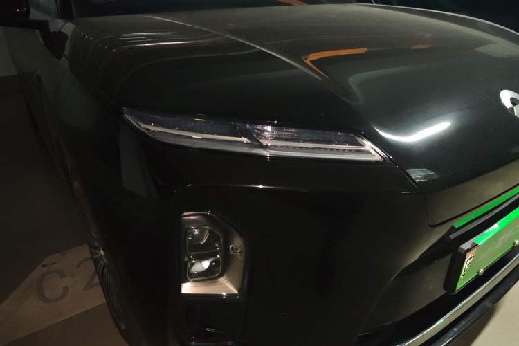 Used Nio ES8 2026 Model 6-seat Executive Luxury Edition Right Front Headlight