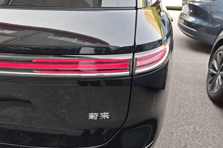 Used Nio ES8 2026 Model 7-seat Executive Luxury Edition Right Rear Taillight