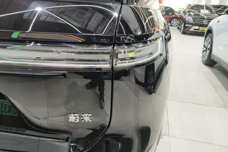 Used Nio ES8 2026 Model 6-seat Executive Signature Edition Right Rear Taillight