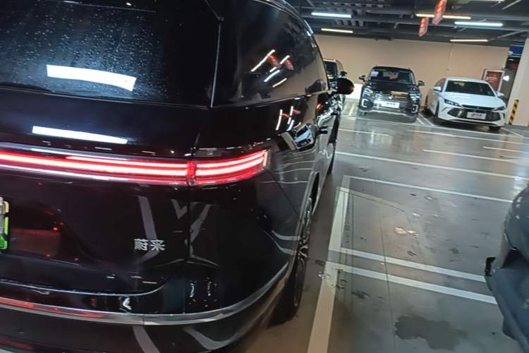 Used Nio ES8 2026 Model 6-seat Executive Signature Edition Right Rear Taillight