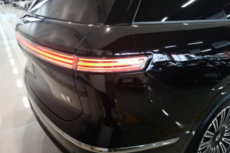 Used Nio ES8 2026 Model 6-seat Executive Luxury Edition Right Rear Taillight