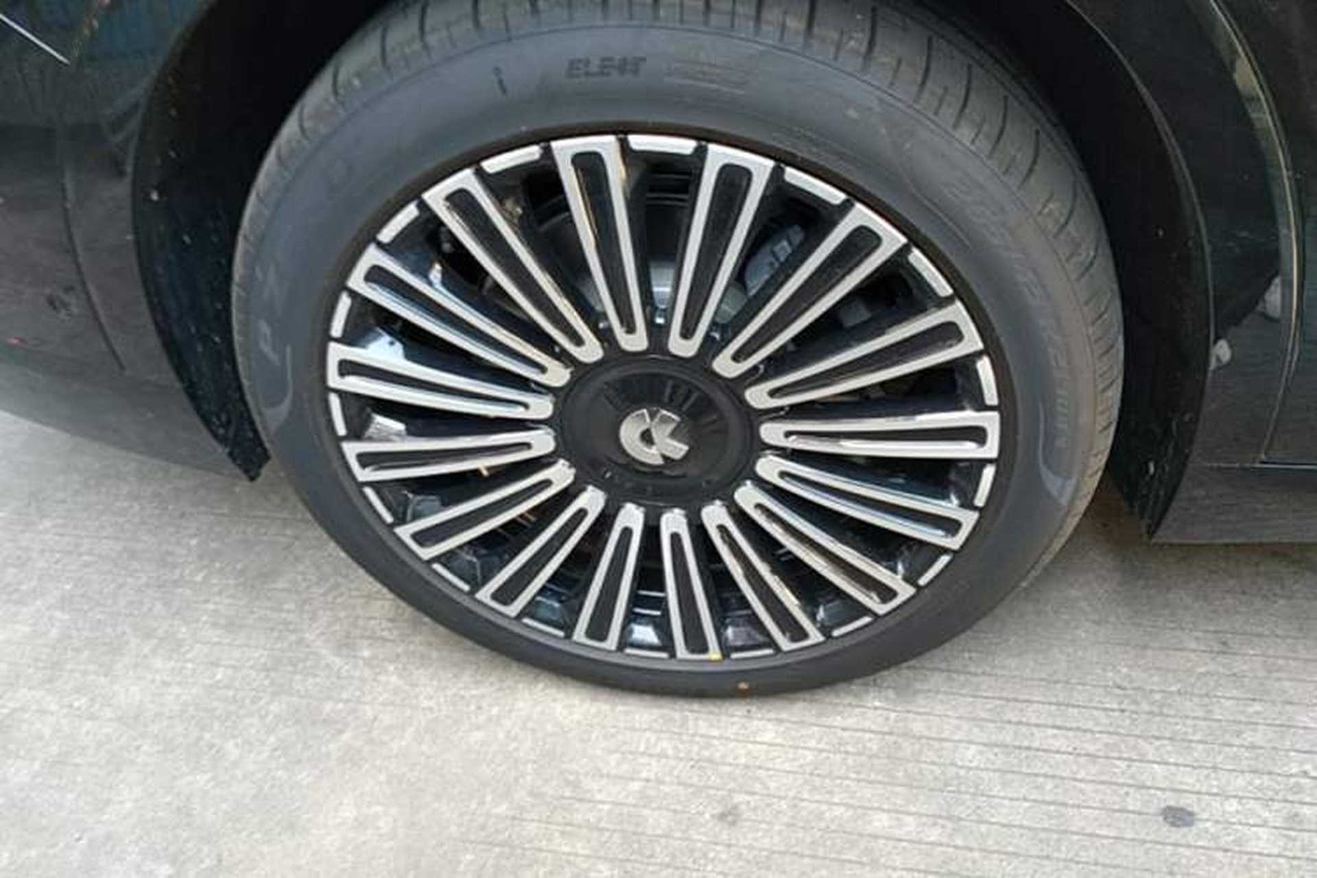 Used Nio ES8 2026 Model 6-seat Executive Luxury Edition Right Rear Wheel Hub