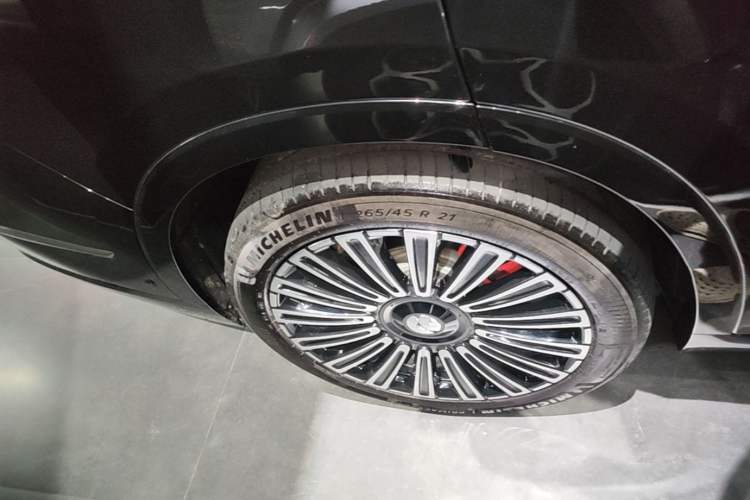 Used Nio ES8 2026 Model 7-seat Executive Luxury Edition Right Rear Wheel Hub