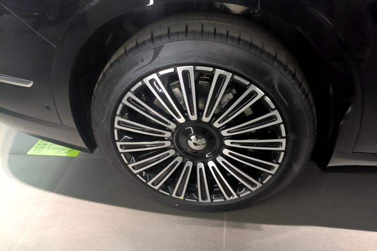 Used Nio ES8 2026 Model 6-seat Executive Luxury Edition Right Rear Wheel Hub