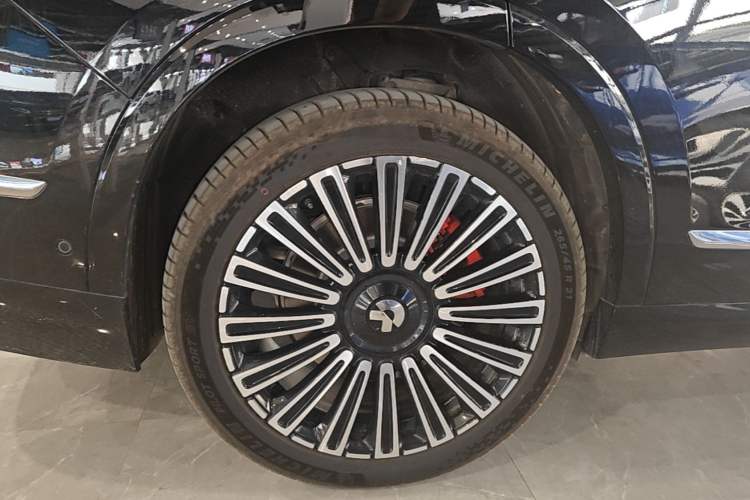 Used Nio ES8 2026 Model 6-seat Executive Luxury Edition Right Rear Wheel Hub