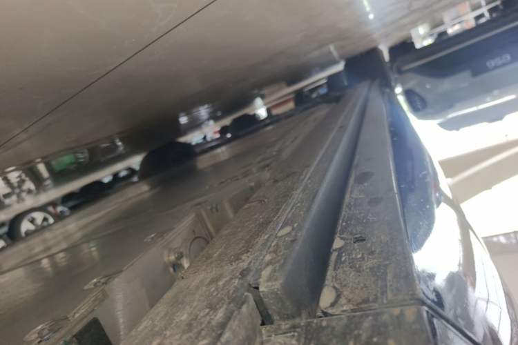 Used Nio ES8 2026 Model 6-seat Executive Luxury Edition Right Side Sill